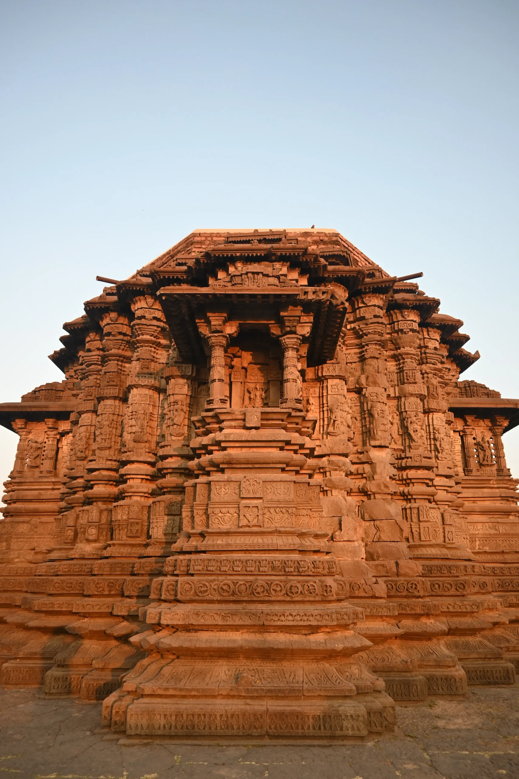 Old Daitya Sudan Mandir Lonar