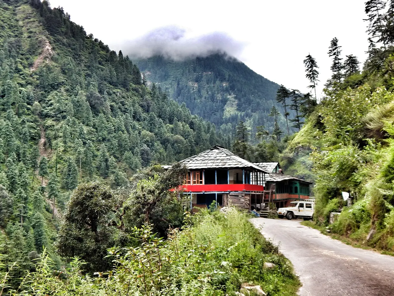 tirthan-valley-Himachal Pradesh